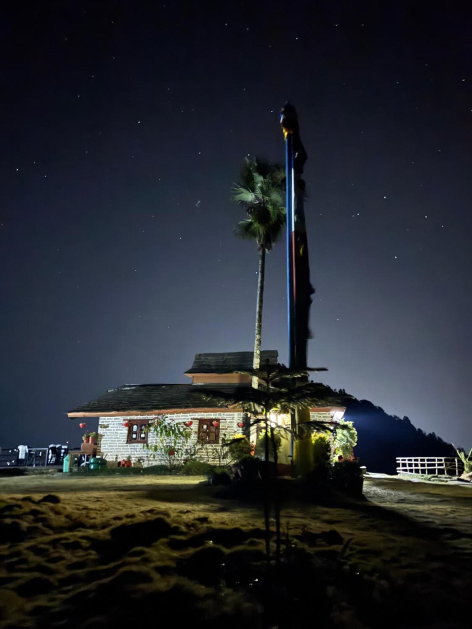 פוקהרה Es Deurali Resort מראה חיצוני תמונה
